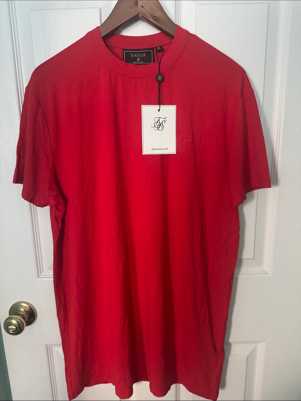Siksilk Men's Red Crew Neck T-Shirt size XL